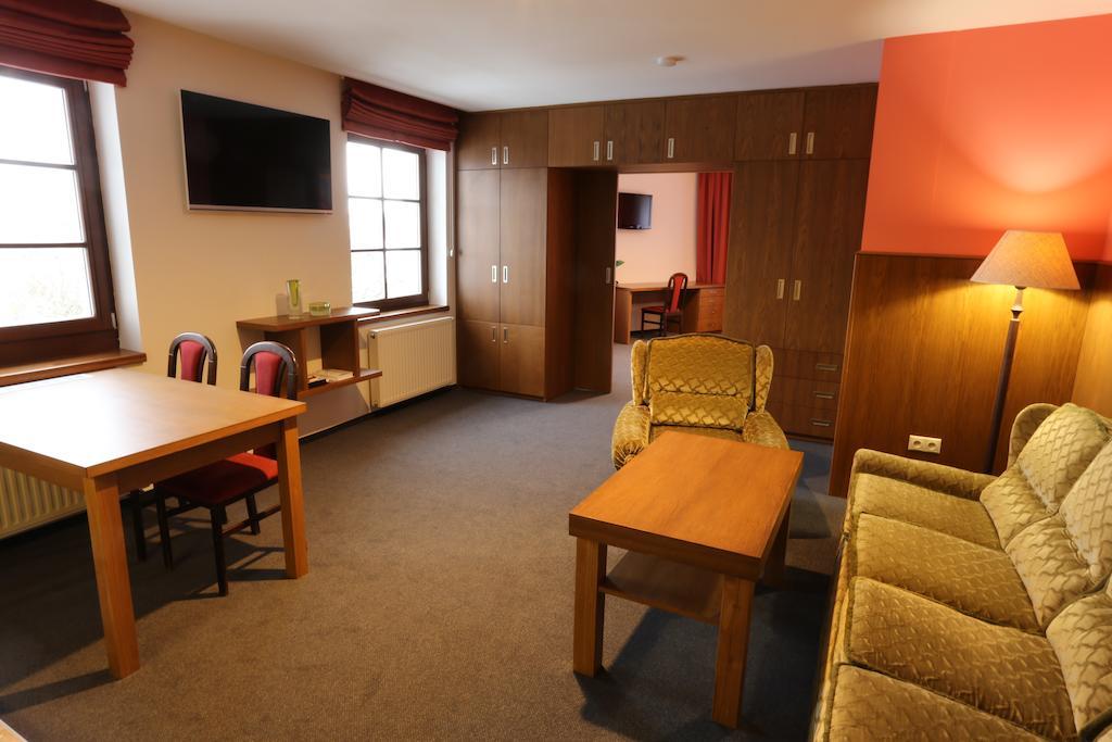 Hotel Hajcman Žďár nad Sázavou Dış mekan fotoğraf