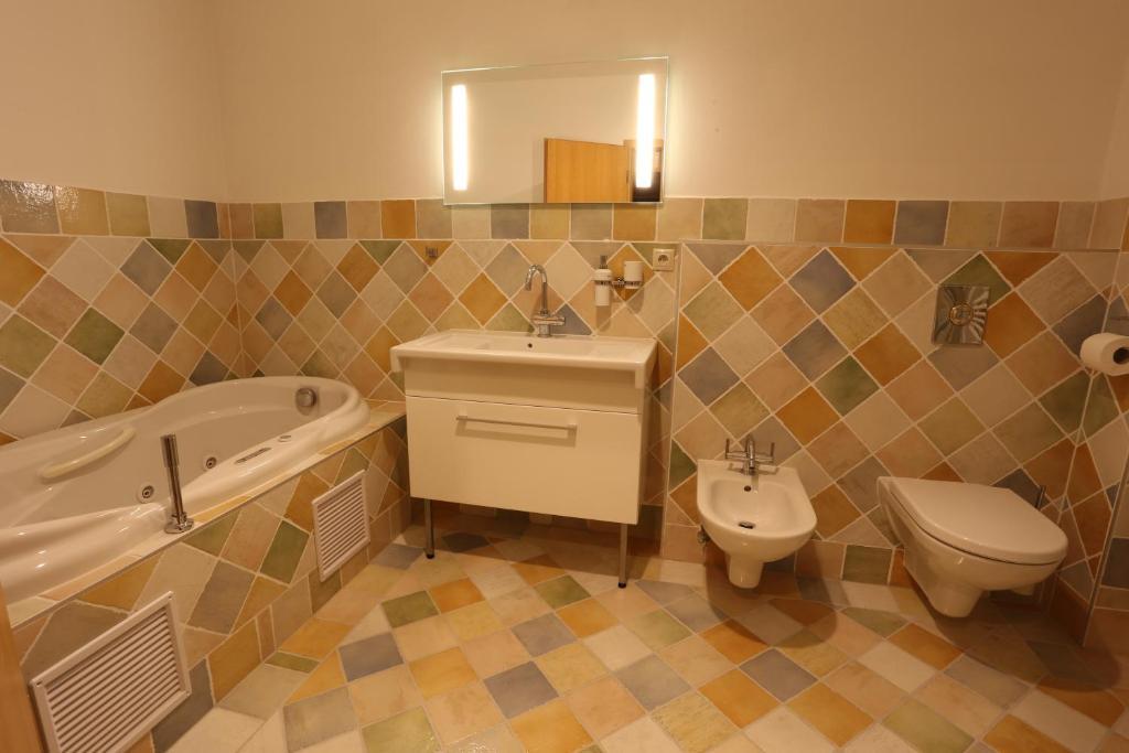 Hotel Hajcman Žďár nad Sázavou Dış mekan fotoğraf